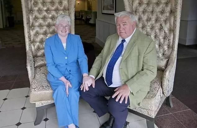 英国屌丝夫妇逆袭建立27亿出租房帝国