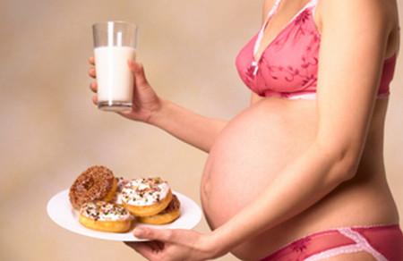 孕妇吃这三种食物，宝宝智商堪忧啊！