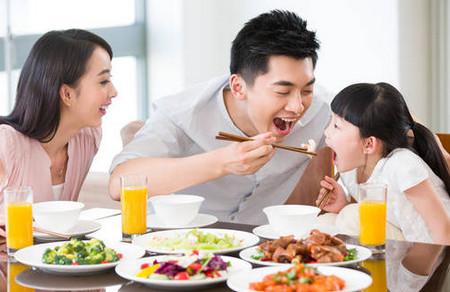 餐桌上的对话，这5句别出口！