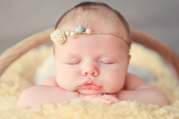 宝宝睡姿看聪不聪明