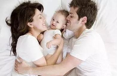 哪些方法有助于改善准妈妈的睡眠？