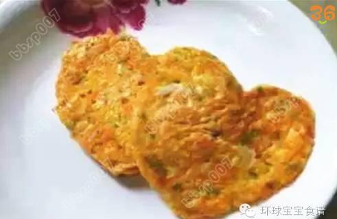 胡萝卜虾皮蛋饼，让孩子的早餐营养不单调！