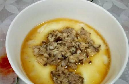 补锌补铁增强宝宝免疫力-肉末香菇蒸蛋的做法