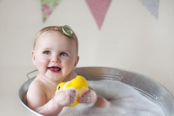 2017年宝宝沐浴露二合一排行榜 2017年儿童二合一沐浴露十大品牌