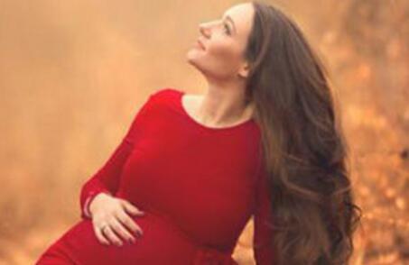 孕早期?孕中期?孕晚期，妈妈补钙有不同！