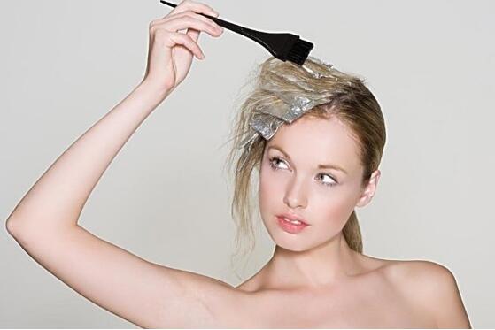 染发剂弄衣服上怎么洗