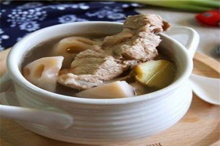 筒骨炖什么好最补钙