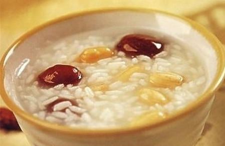 应对寒冷天气，来款暖胃粥？赶紧给宝贝做起来！