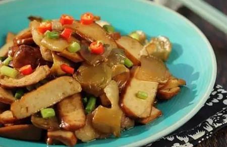 榨菜炒干子怎么做好吃 下饭、拌面、佐粥样样行