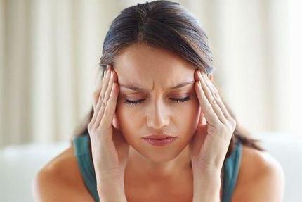 别担心也别忽视 孕中期头痛请看达人方法
