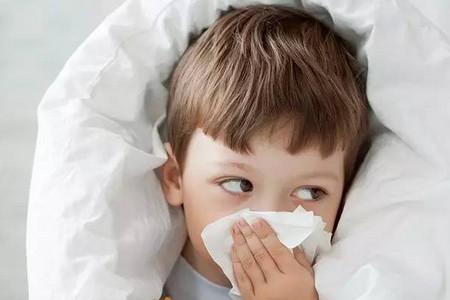 宝宝在家突然咳嗽、打喷嚏、起疹子，竟然是因为它！