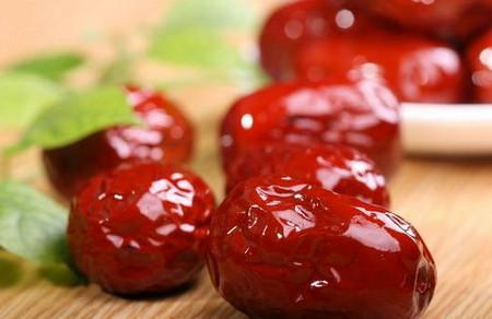 宝宝食谱：骨汤补钙？红枣补血？