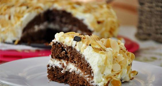 杏仁巧克力蛋糕