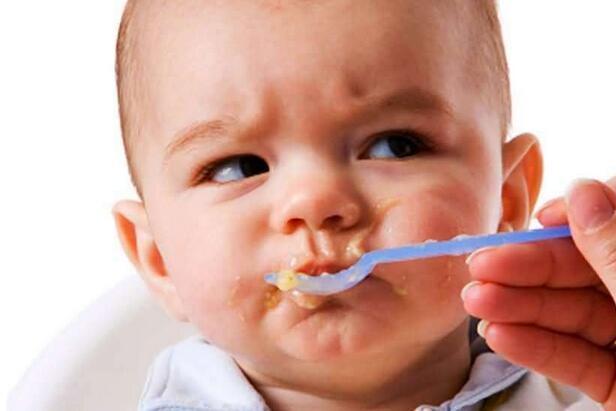 一岁半宝宝不爱吃饭是什么原因？不知道可不行