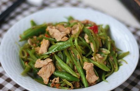 五分钟就能上桌的家常小炒——四季豆炒肉