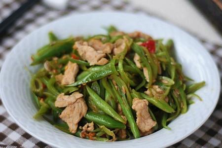 五分钟就能上桌的家常小炒——四季豆炒肉