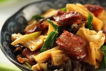 这菜父母和孩子要多吃，补钙健脑促生长预防老年痴呆