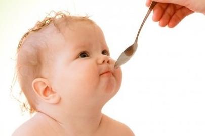 宝宝出生后，到底应该怎么补？