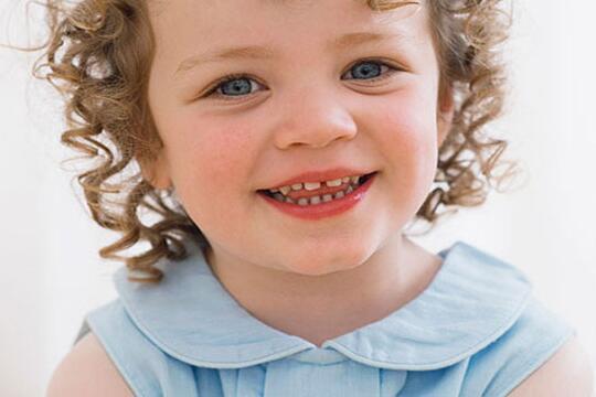 换乳牙会发烧吗