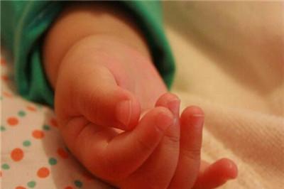 孩子手心出汗是怎么回事