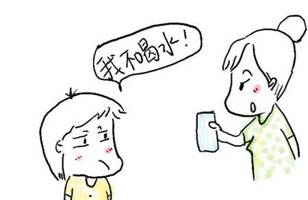 想让孩子爱喝水讨厌饮料？医生妈妈这个妙招可真绝