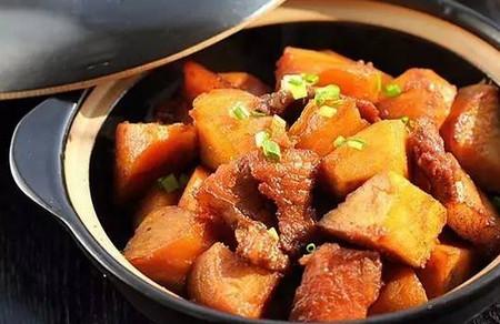 土猪肉烧红薯怎么做好吃 冬天的红薯最香甜