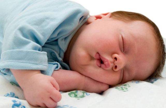 如何让宝宝戒掉抱睡、奶睡，培养独立睡眠习惯，赶紧收藏！