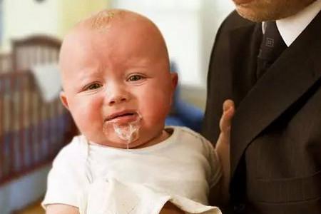 孩子突然呕吐不要慌