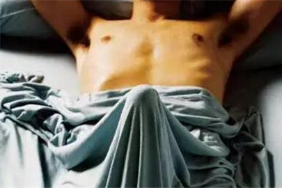 早上勃起是因为憋尿吗