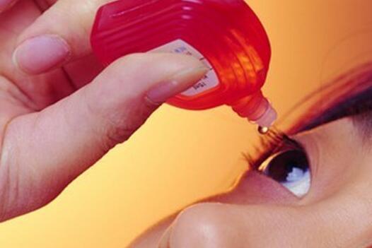 小儿红眼病用什么眼药水