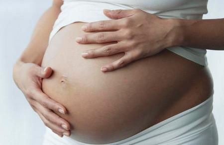 怀孕初期出现以下四种情况，要及时去医院