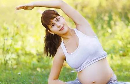 为什么明星当妈依然美如画，生娃不长肉这样做就好