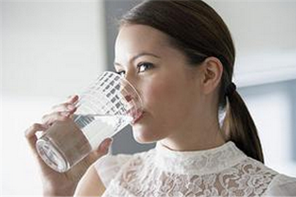 做b超憋尿最快的方法