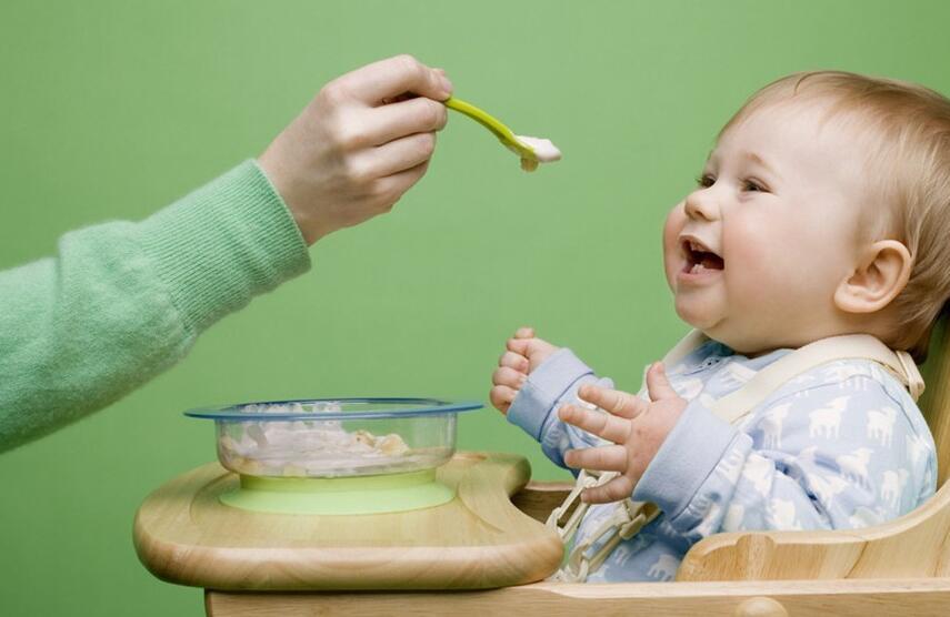 宝宝12月份喝什么汤好 适合宝宝冬天喝的九种汤