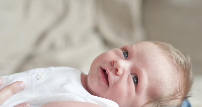 宝宝患疱疹性咽颊炎有哪些症状？