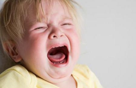 宝宝脾气越来越大，是天生的还是家庭影响的？