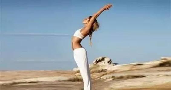 孕中期瑜伽—山式