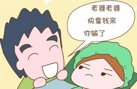 老公看到宝宝第一眼后的反应，直接就暴露作为宝爸的属性