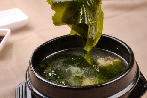 下奶的海带汤怎么做