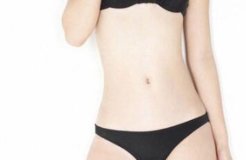 产后去妊娠纹最好的办法?美腹邦一涂一抹就去纹