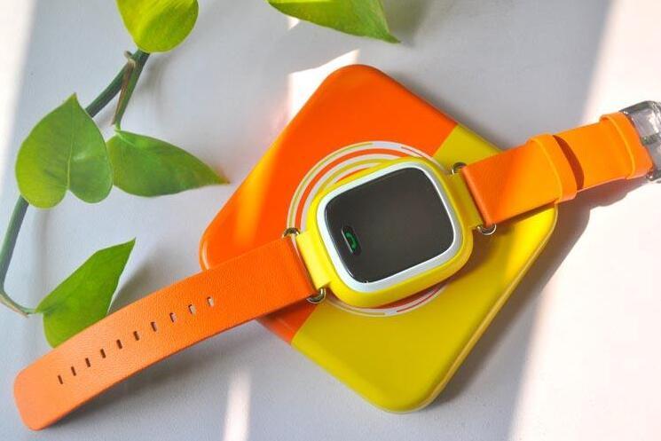 儿童电话手表怎么设置