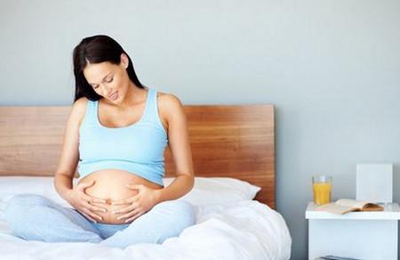 分娩 | 初产妇20多分钟超快产程，顺产无侧切