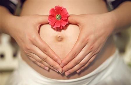 别乱吃，6个月胎儿说没就没了，这4类营养品不适合孕妈