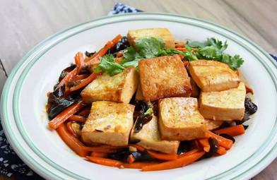豆腐最营养的做法，它比麻婆豆腐好吃，它能给肠胃大扫除