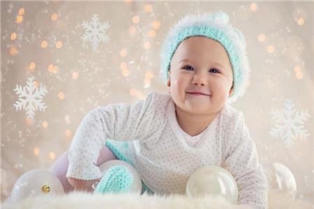 剖腹产没有开骨缝，坐月子和顺产一样吗？