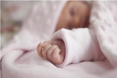 宝宝睡觉手脚抽搐是怎么回事