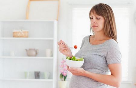 有时候控制不住想吃垃圾食品，是因为宝宝想吃吗？