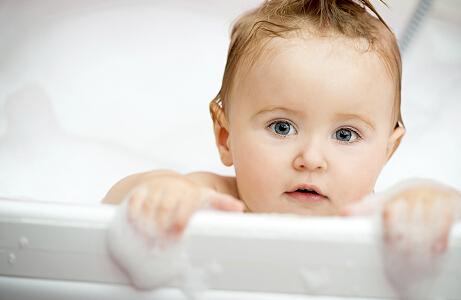 宝宝打预防针后多久可以洗澡