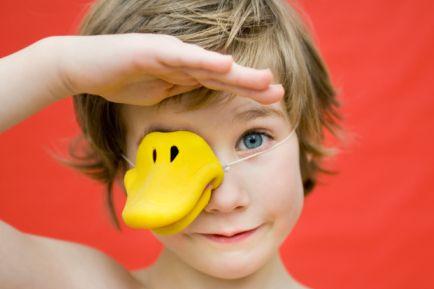 小儿结膜炎的症状与治疗方法