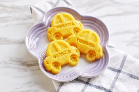 八个月宝宝食谱：小汽车造型南瓜发糕